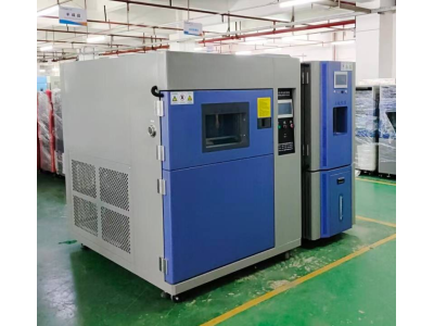 冷熱沖擊箱2臺(tái)發(fā)貨江蘇無錫客戶公司